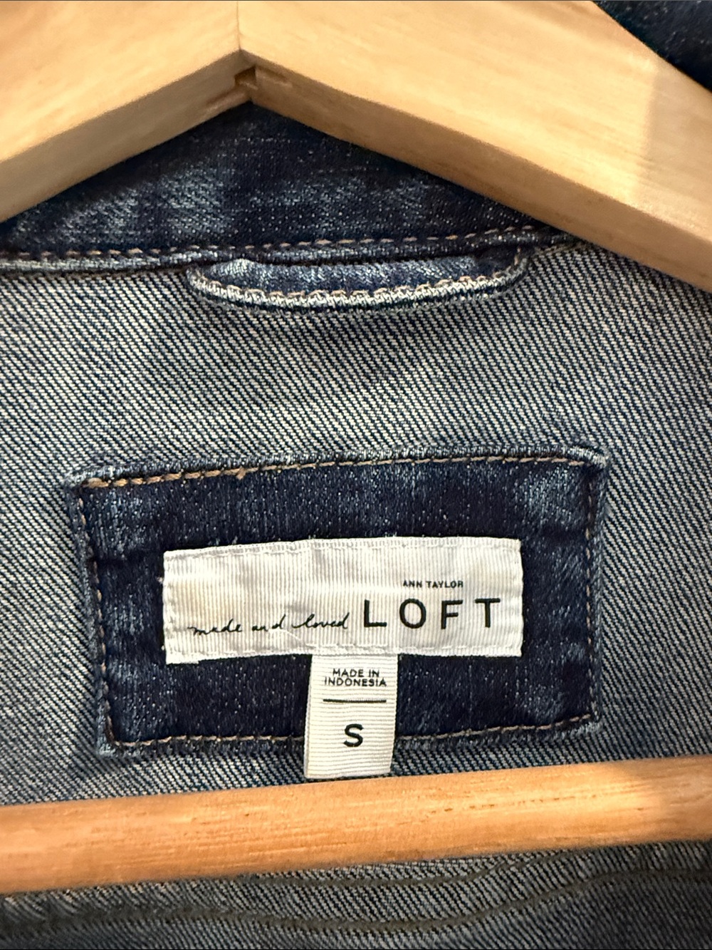 LOFT Medium Blue Denim Jean Jacket - Picture 4 of 7